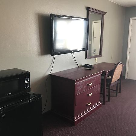 Express Inn Бей Сити Екстериор снимка